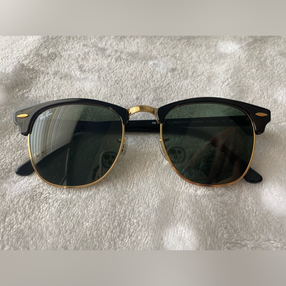 Ray-Ban Black Clubmaster Sunglasses. - Picture 2 of 11